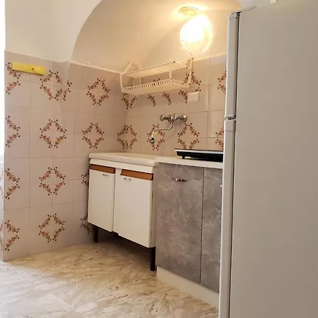 Apartment Dimora Maggi Al Caminetto - Affitti Brevi Italia Monte SantʼAngelo