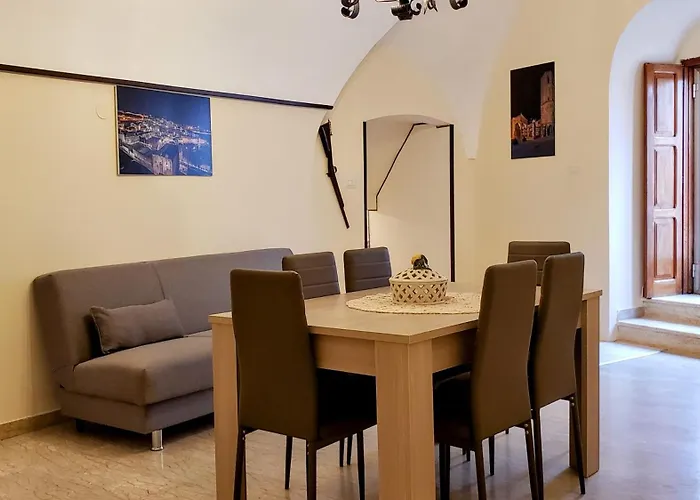 Dimora Maggi Al Caminetto - Affitti Brevi Italia Monte SantʼAngelo